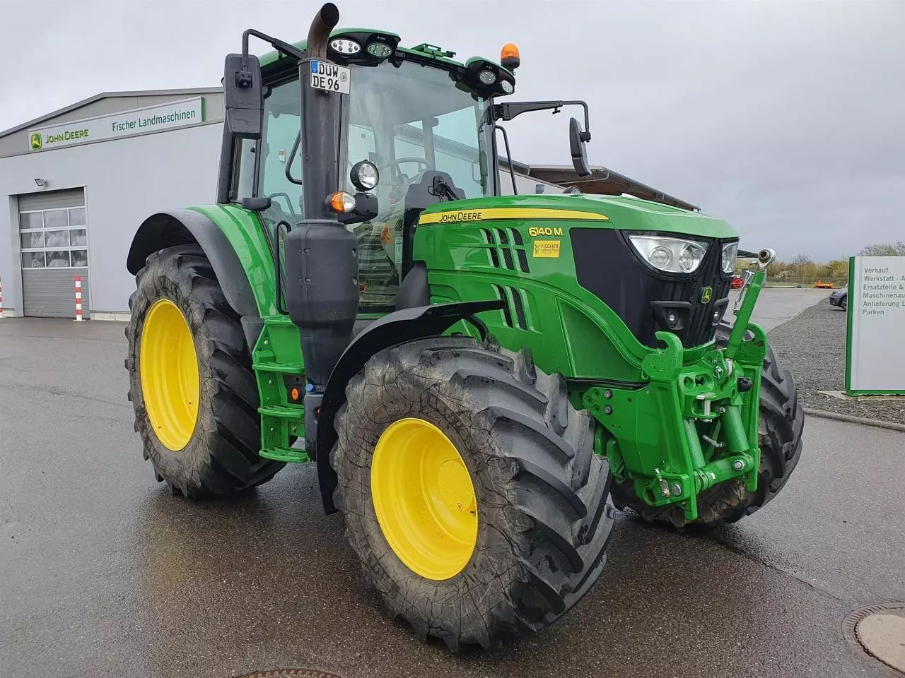 John Deere 6140 M Trattore 112.800 €
