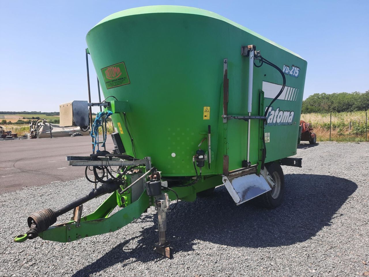 E-FARM: Tatoma vd 215 - Mélangeurs d'alimentation - id BC7PJQ6 - 8 500 € - Année: 2014 - France