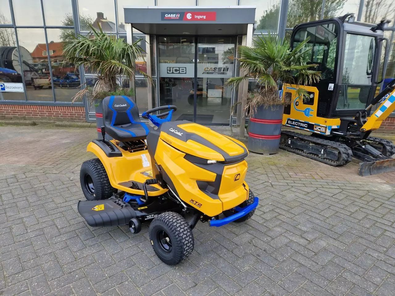 Cub Cadet XT2 ES107 Cortadora de césped 5784 €