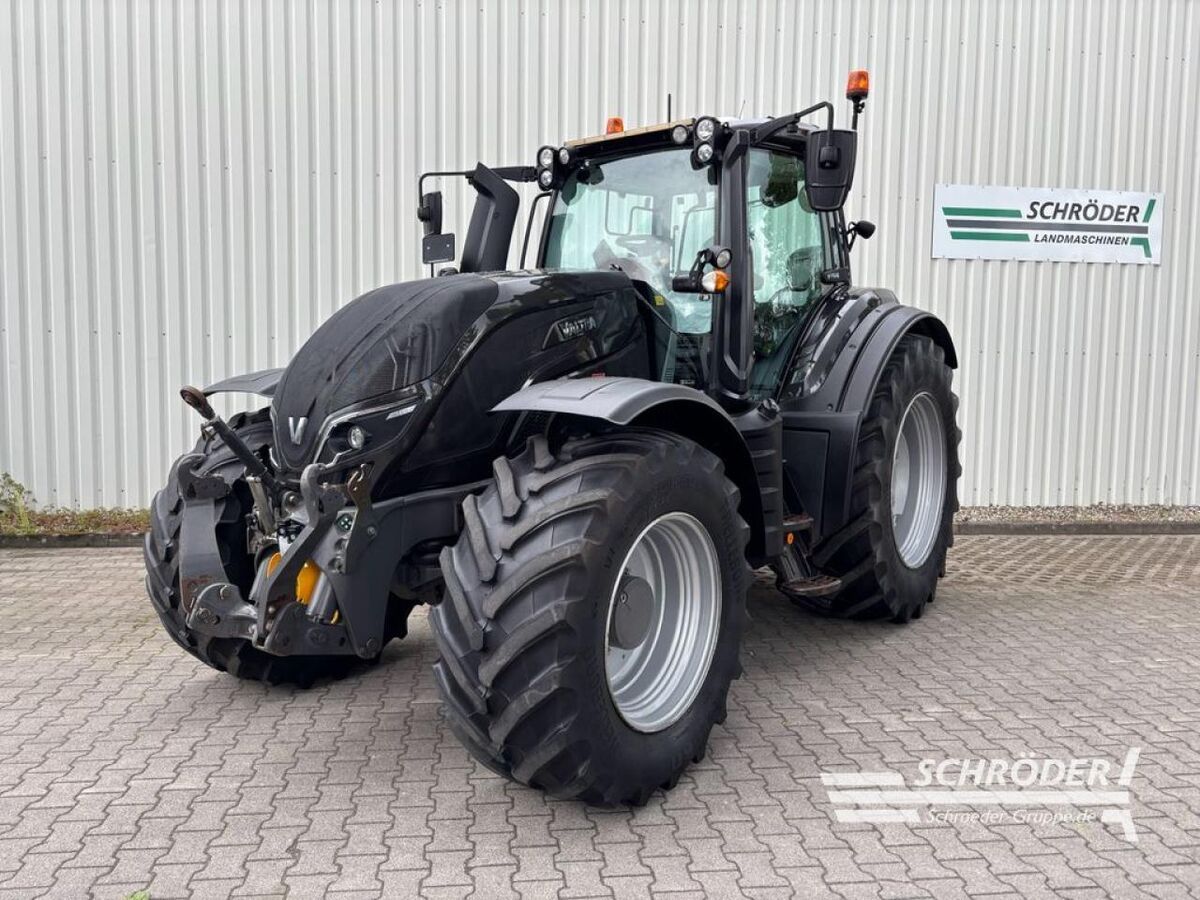 Valtra T 174 ED SmartTouch Tractor €68,885