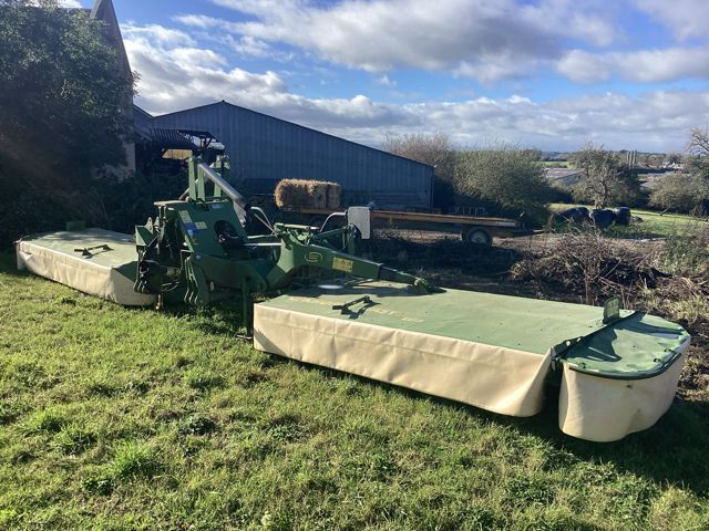 E-FARM: Krone EasyCut B 890 - Mähwerk - id EQPCXDE - 19.000 € - Baujahr: 2016 - Frankreich