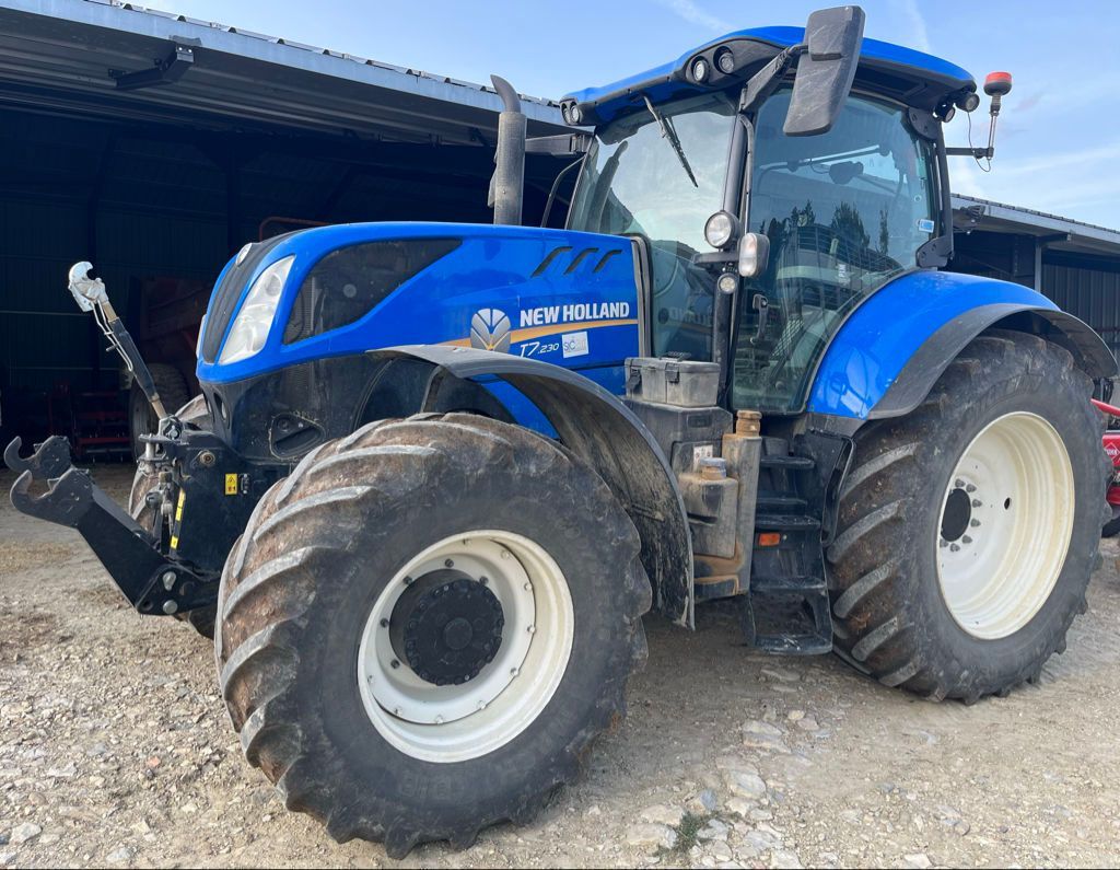 New Holland T7.230 Tractor €68,000