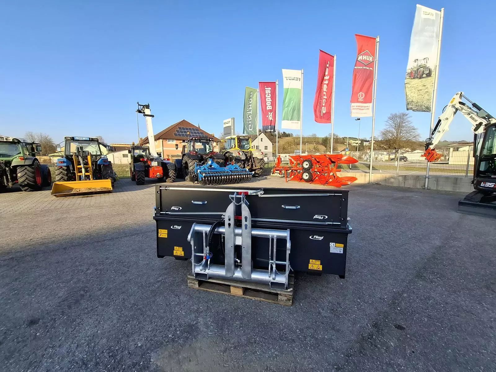 Fliegl kippschaufel 2,2m Παρελκόμενα 2.625 €