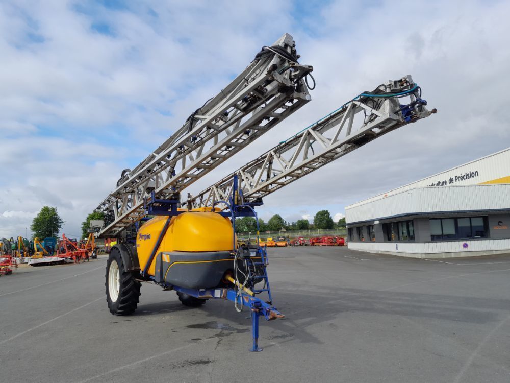 E-FARM: Caruelle olympia 400 s - Pulvérisateur - id DARWW7V - 13 000 € - Année: 2004 - France