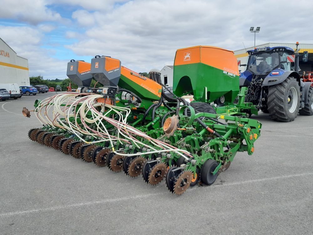 E-FARM: Amazone EDX 6000 TC - Precision drill - id LD87LEW - €23,000 - Year of construction: 2012 - France