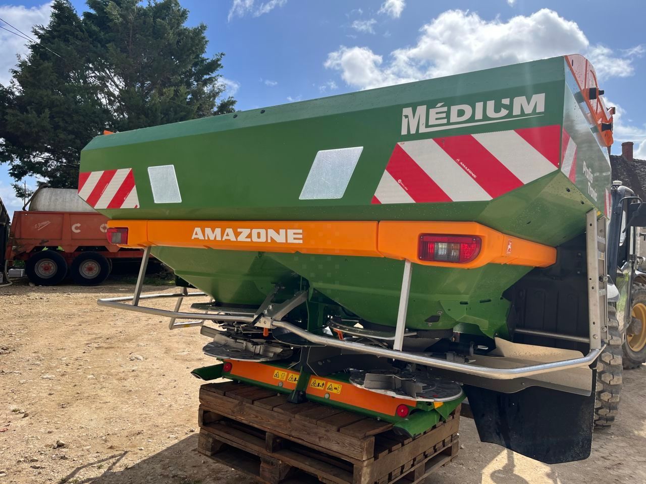 Amazone profis tronic za-ts 3200 Fertiliser spreader €14,000