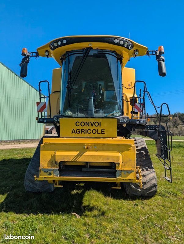 New Holland TX 4.90 Combine harvester €260,000