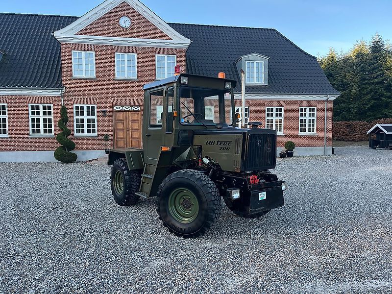 Mercedes-Benz Trac 700 Traktor 22.900 €