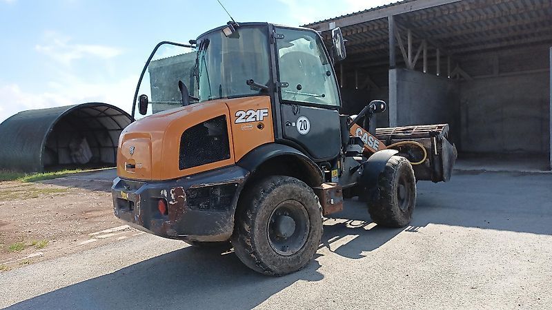 E-FARM: Case IH 221 f - Wheel loader - id 9G1CNUC - €21,900 - Year of construction: 2019 - Engine hours: 4,600,Germany
