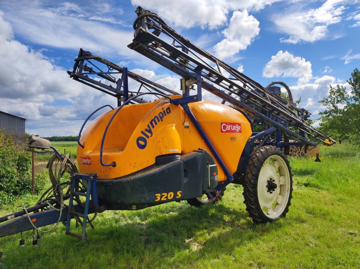 Caruelle olympia 320 s sprayers €15,000