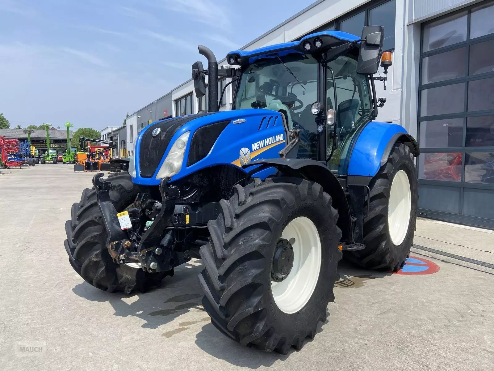E-FARM: New Holland T6.145 - Tractor - id 9VJD4BM - €97,345 - Year of construction: 2021 - Engine hours: 1,090,Engine power (HP): 150,Austria