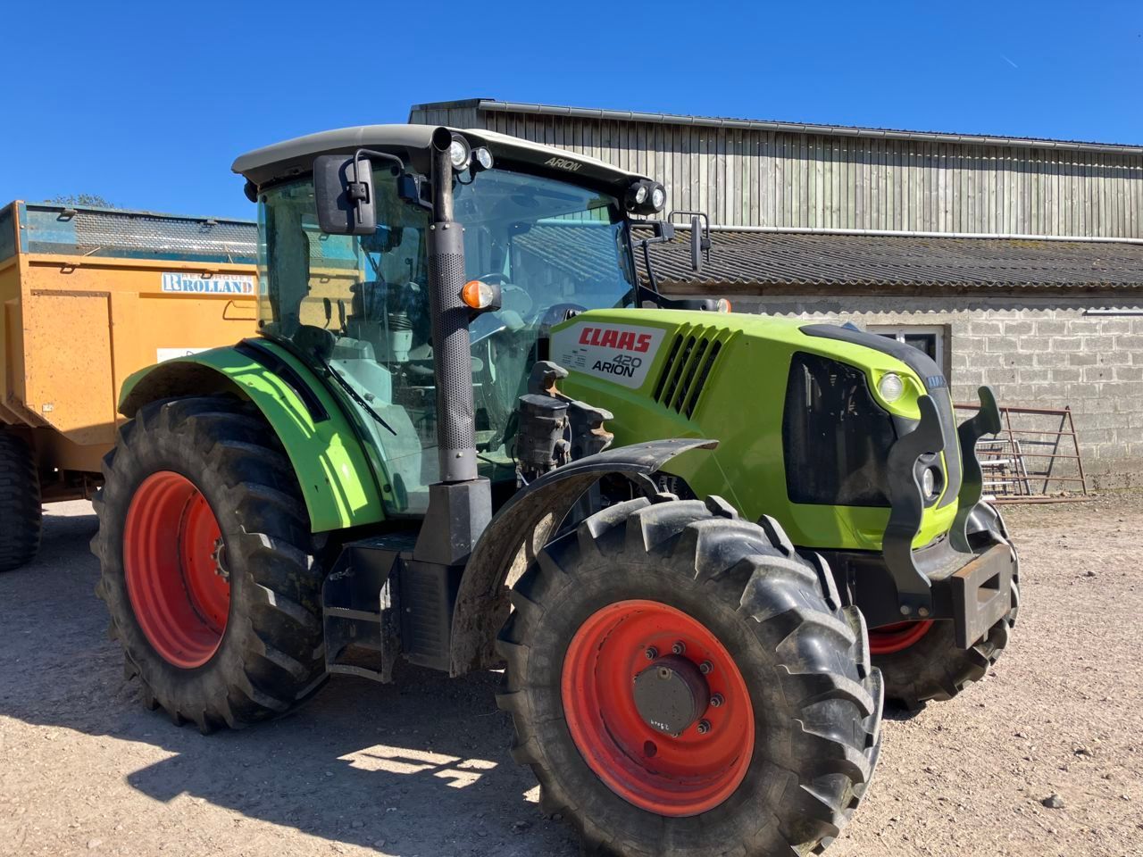 Claas Arion 420 Tractor €45,000