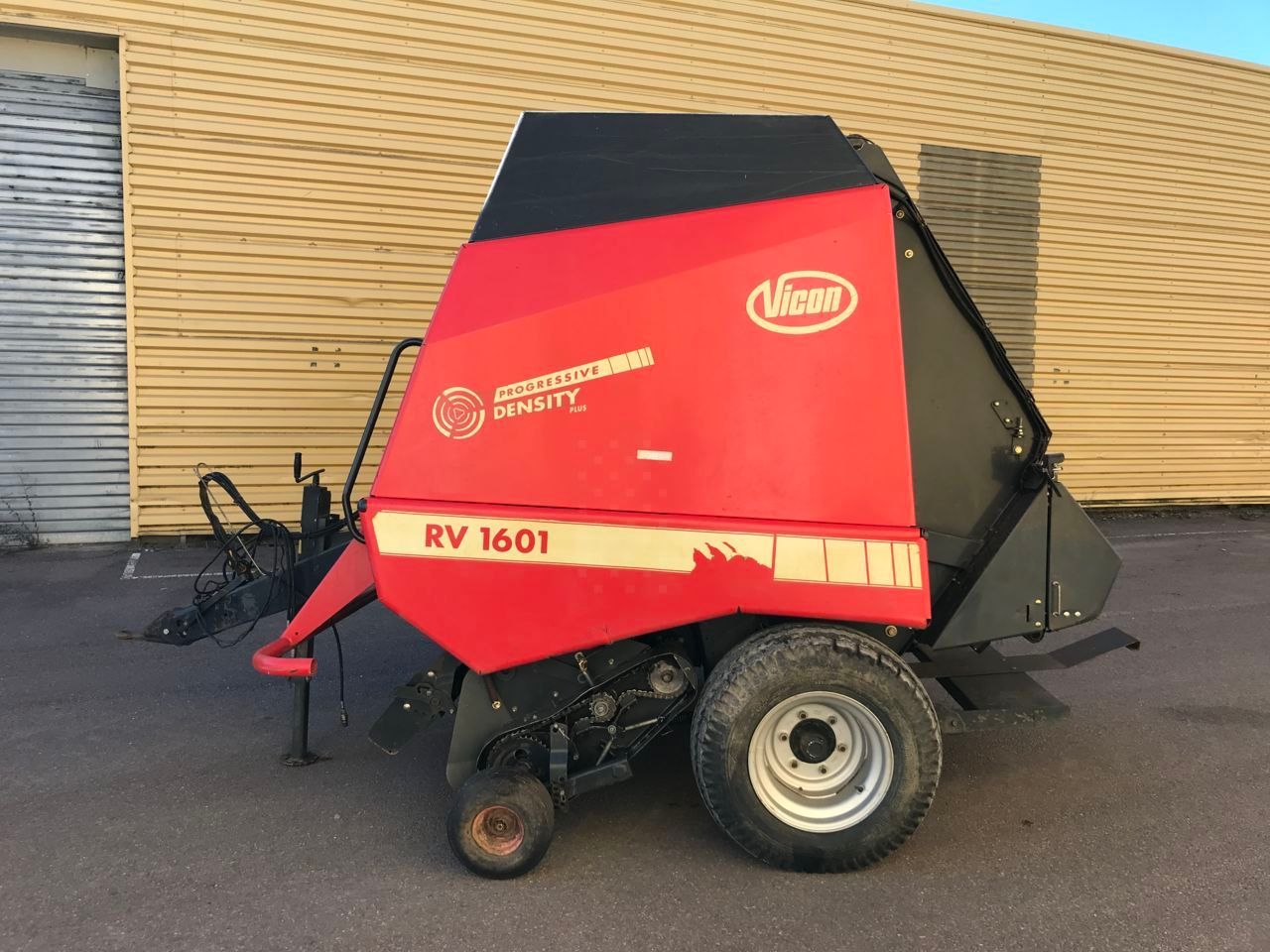 Vicon RV 1601 Baler €7,000