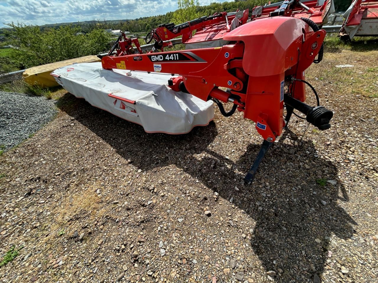 E-FARM: Kuhn GMD 4411 FF - Faucheuse - id Z2FHKZD - 13 300 € - Année: 2020 - France
