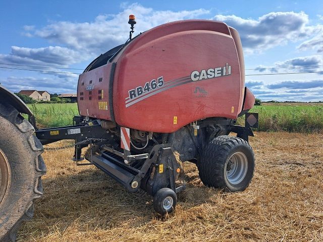 E-FARM: Case IH rb 465 - Presă de balotat - id PMYHZFC - 25.500 EUR - Anul: 2021 - Franța