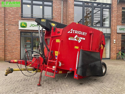 E-FARM: TRIOLIET gigant 900 - Mixer feeder - id IJHRYU8 - €8,500 - Year of construction: 2015 - Germany