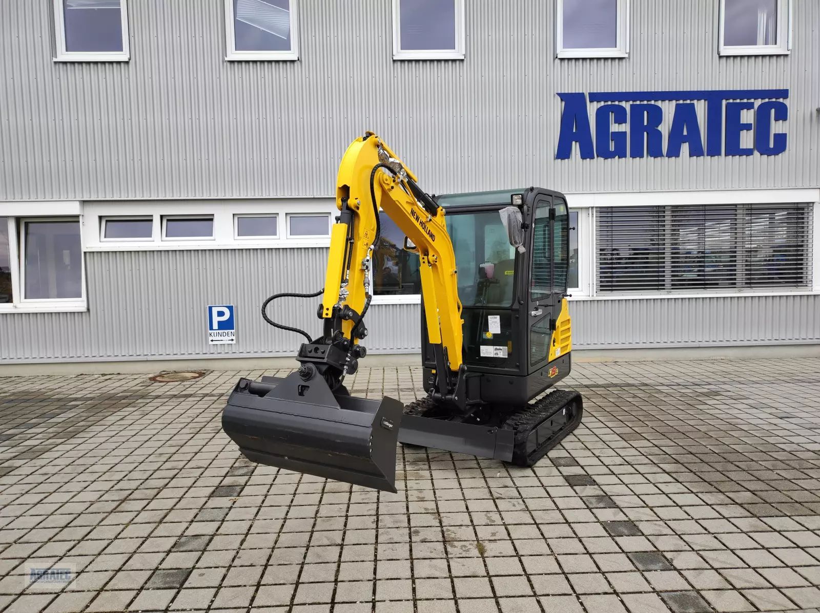 New Holland e 19 c Minikoparka 28 908 €