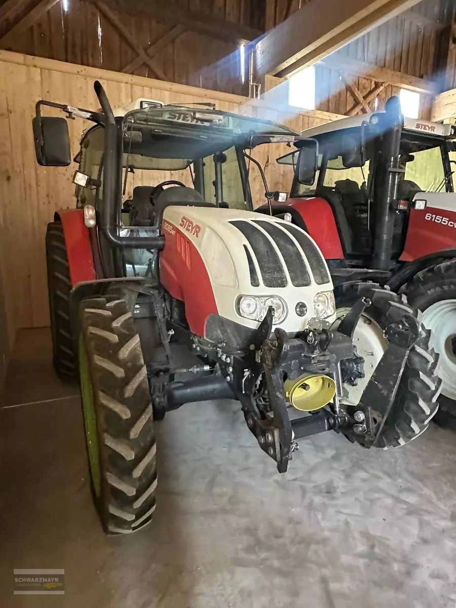 E-FARM: Steyr 9085MT - Traktor - id TJ2LJNR - 42.389 € - Baujahr: 2010 - Abgelesene Motorstunden: 6.000,Motorleistung (PS): 86,Österreich