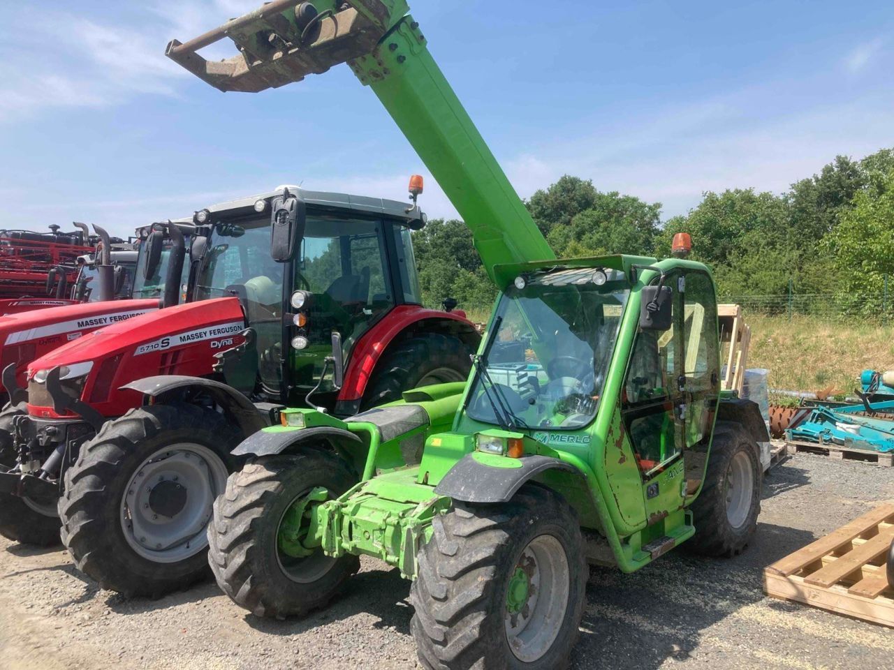 E-FARM: Merlo 32.6 top - Teleskoplader - id QNFJVGN - 29.000 € - Baujahr: 2006 - Abgelesene Motorstunden: 5.210,Frankreich