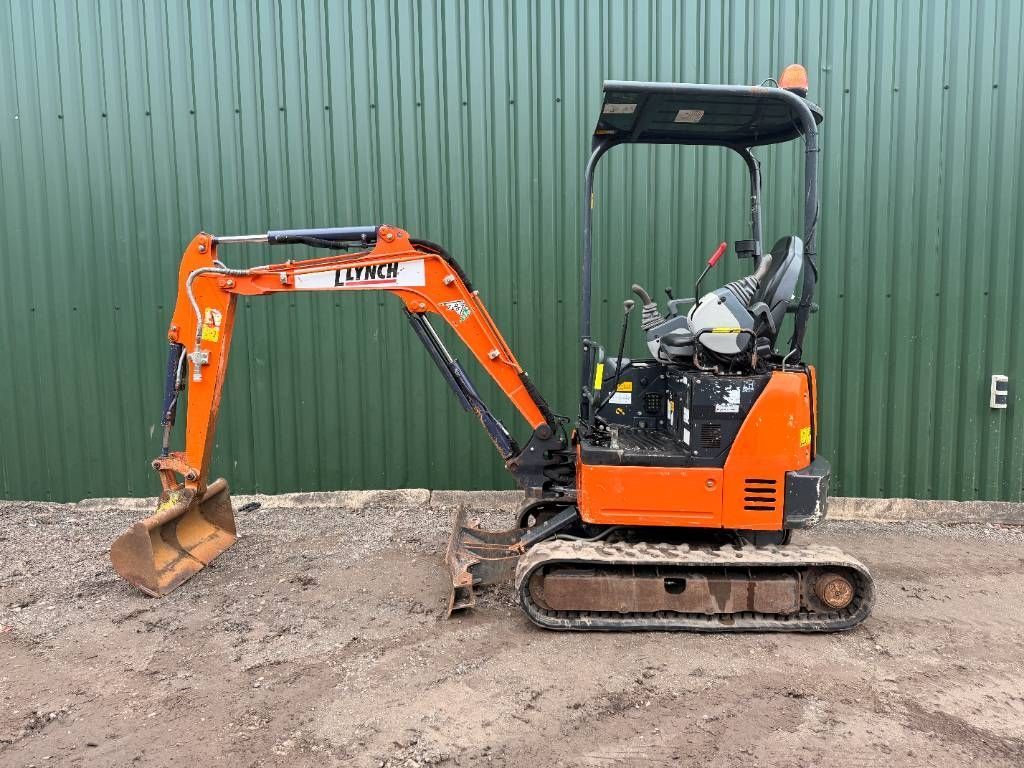 Hitachi zx 19 u-6 Мини-экскаватор 11 449 €