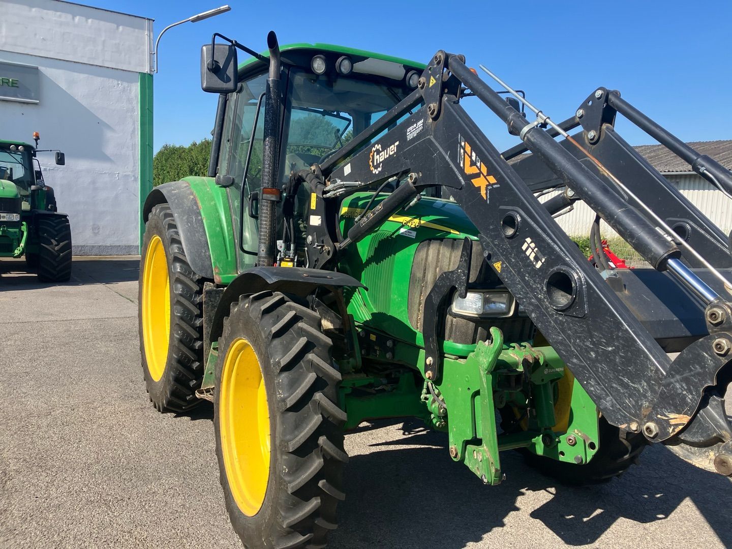 E-FARM: John Deere 6420 Premium Plus - Traktor - id T74CGPR - 57.080 € - Baujahr: 2006 - Abgelesene Motorstunden: 7.500,Motorleistung (PS): 125,Österreich