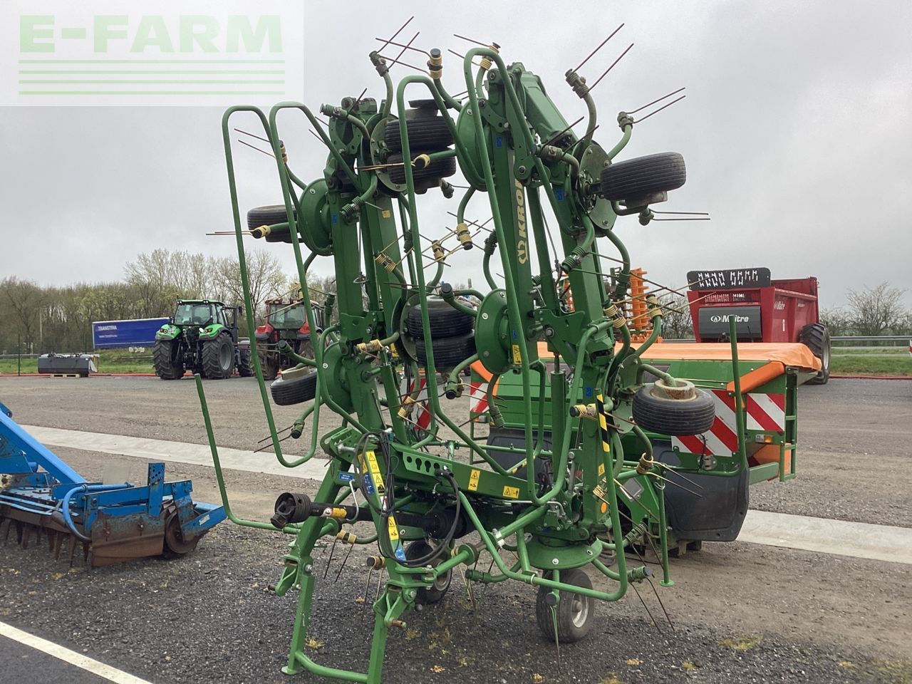 Krone KW 11.22/10 Rendterítő 14 600 EUR