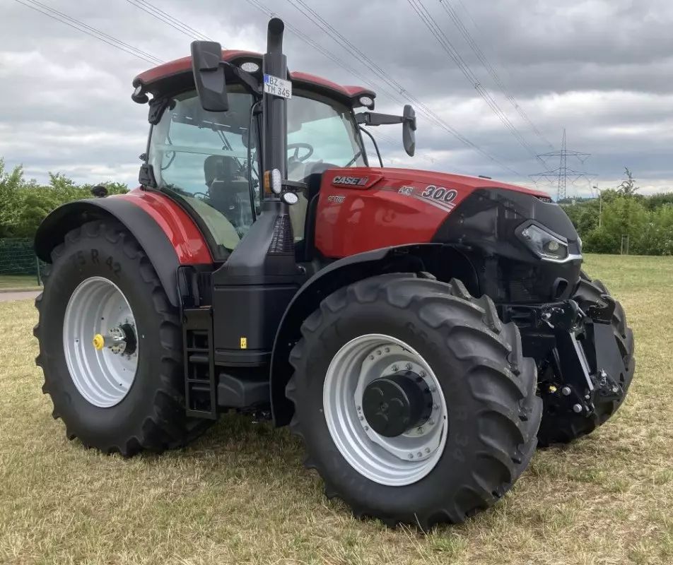 E-FARM: Case IH Optum 300 CVX - Tractor - id UHAFZJX - €201,500 - Year of construction: 2023 - Engine hours: 691,Engine power (HP): 300,Germany