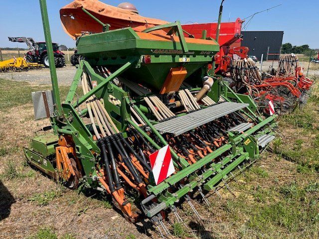 E-FARM: Amazone KG402 / ADP402 - Semoir - id VAP1TPS - 10 500 € - Année: 2005 - France