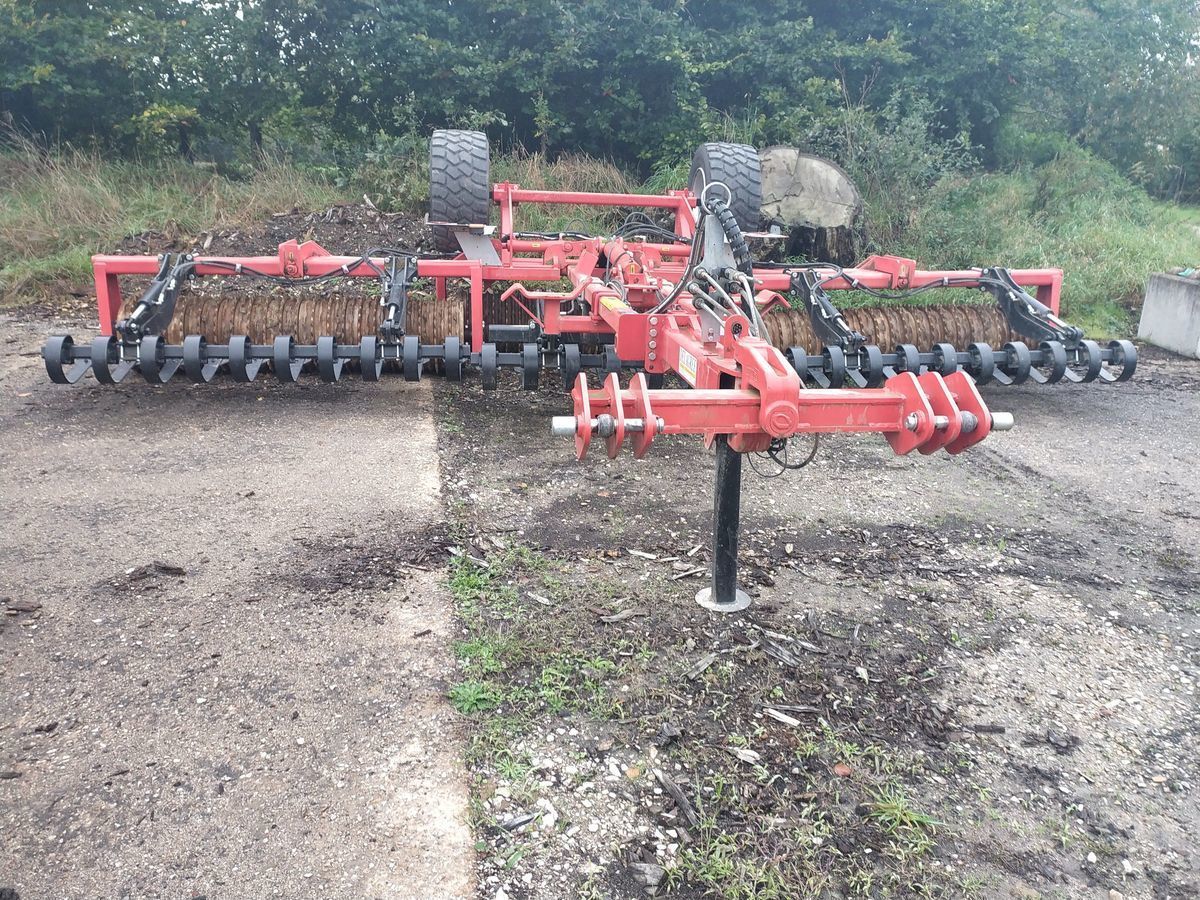 E-FARM: Quivogne rollmot 630 - Presses et rouleaux - id WMGAK9N - 16 500 € - Année: 2023 - France