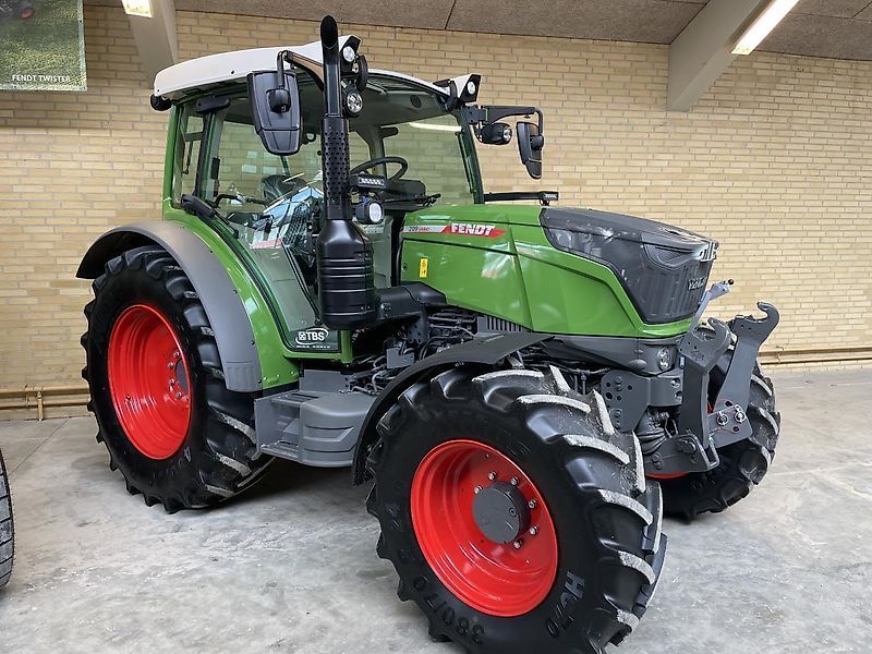 E-FARM: Fendt 209 Vario - Tractor - id RAZV2LB - Engine hours: 44 - Engine power (HP): 79,Denmark