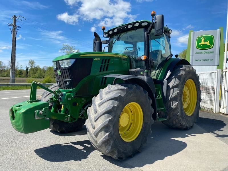 John Deere 6215 R Tractor €98,000