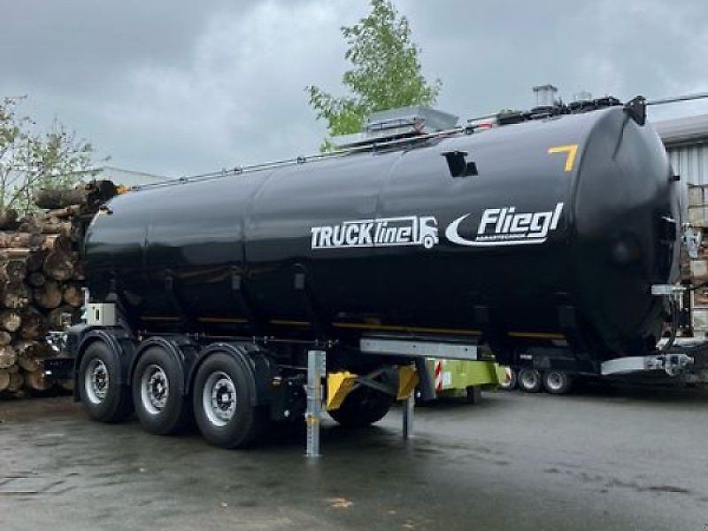 Fliegl stf 30000 tridem-transportfass slurry_tanker 103 680 €