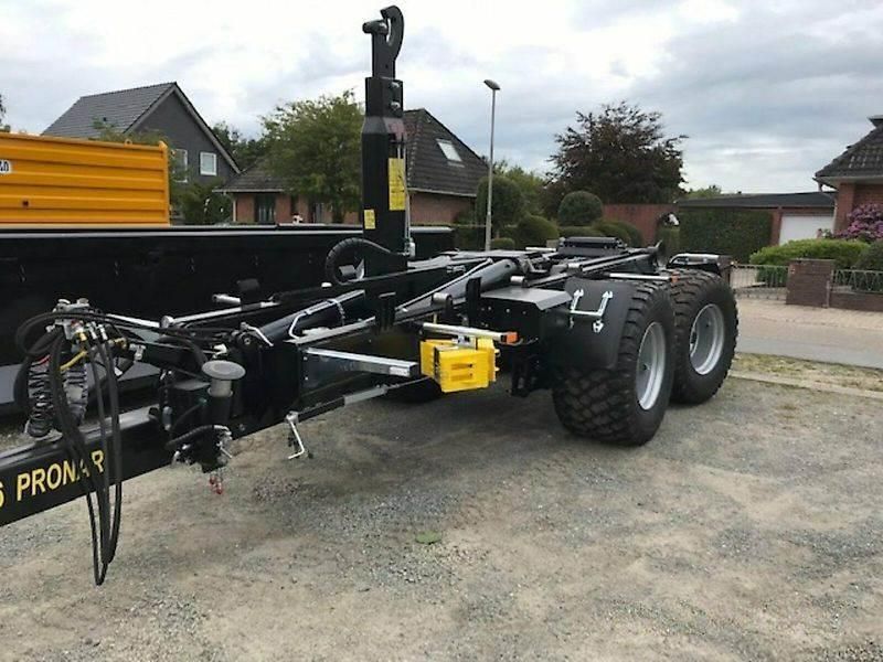 E-FARM: Pronar t 286 mit schubarm + lenkachse + e-bedienung - Remorque - id 66PBQLI - 44 874 € - Année: 2024 - Allemagne