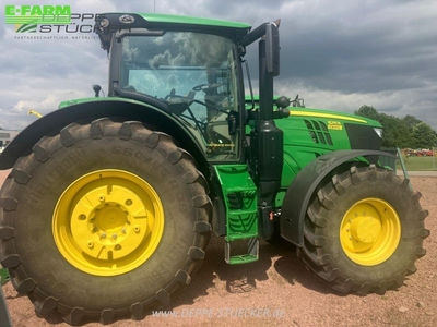 E-FARM: John Deere 6215 R - Τρακτέρ - id BYIFMM3 - 132.000 € - Χρονία: 2018 - Μετρητής ωρών: 2.204,Ισχύς κινητήρα: 215,Γερμανία