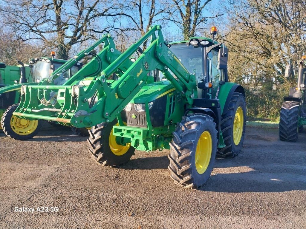 E-FARM: John Deere 6110 M - Traktor - id KCGHGGJ - 92.000 € - Baujahr: 2024 - Abgelesene Motorstunden: 274,Motorleistung (PS): 110,Frankreich