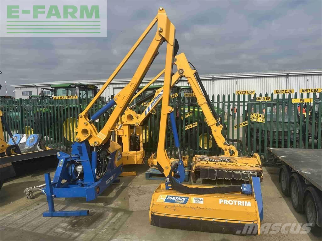 Bomford turner kestrel 5.7 evo power plus Hedge trimmer €21,767