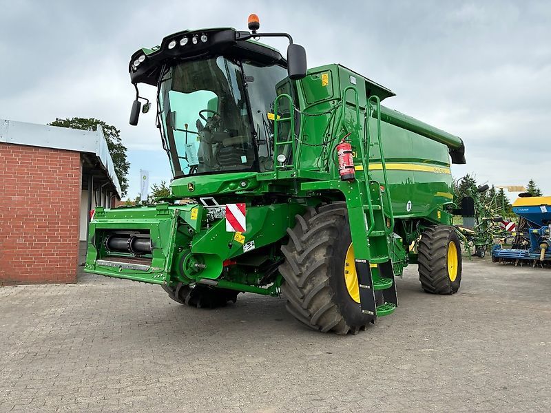 John Deere T 550 Combine harvester €169,900