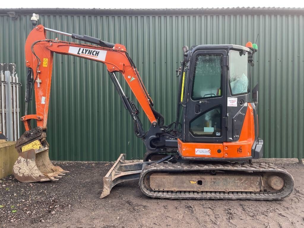 Hitachi ZX48U-6 Mini excavator €28,722