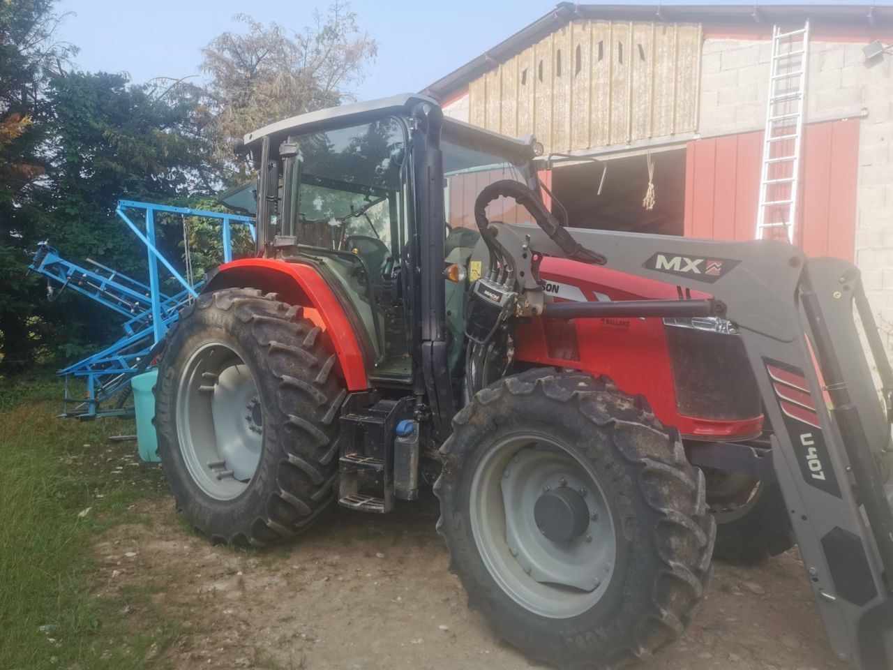Massey Ferguson 5710 Tractor €53,500