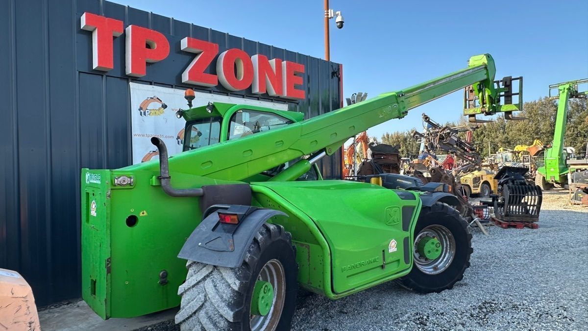 Merlo p55.9 cs panoramic - 5.5t de charge à 37 500 € ht Ładowacz teleskopowy 37 500 €