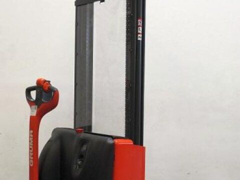 E-FARM: Linde l 12 1172-01 - Forklift - id D19IHXY - €5,950 - Year of construction: 2018 - Engine hours: 752,Germany