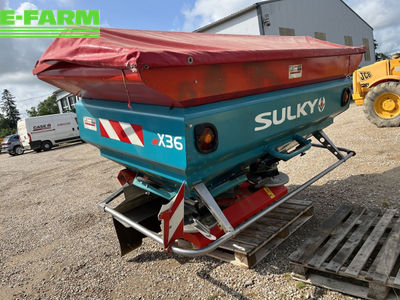 E-FARM: Sulky-Burel x36 - Fertiliser spreader - id 6EXK7PP - €7,500 - Year of construction: 2008