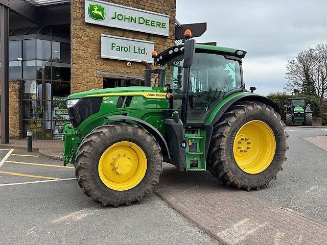 John Deere 6R 155 Трактор 126 293 €