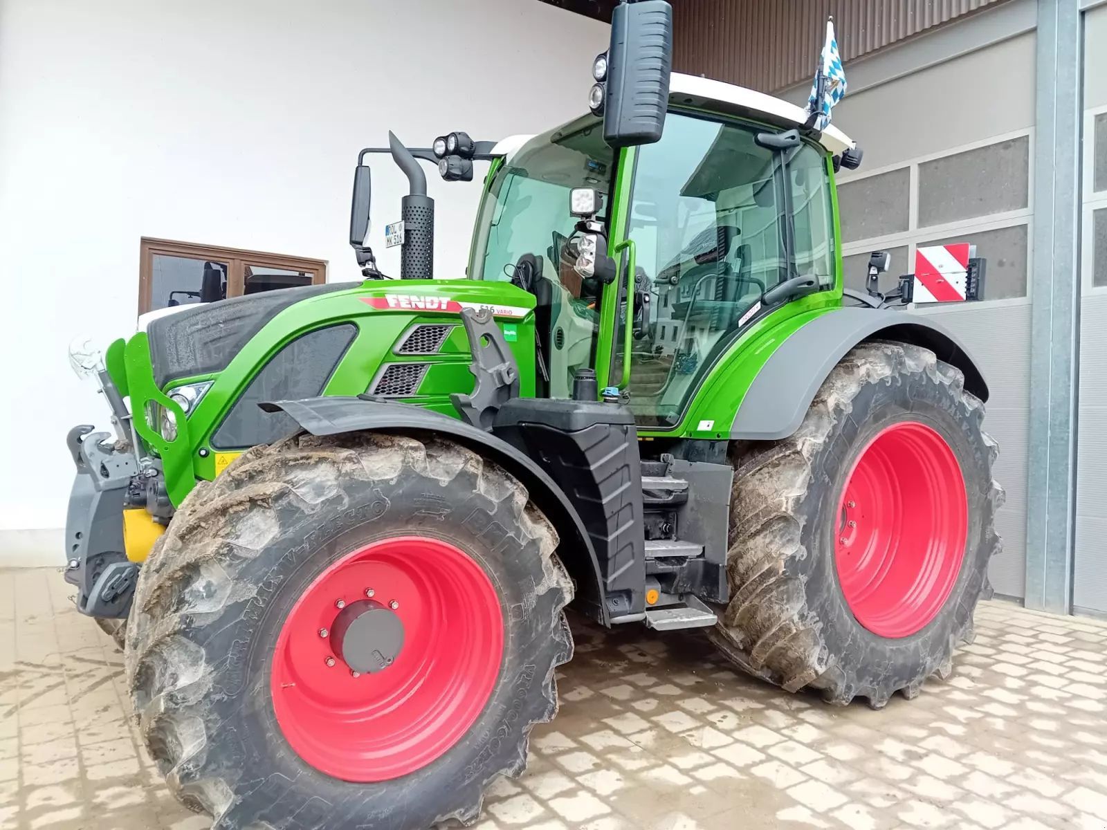 Fendt 516 Vario Profi Plus Traktor 149.900 €