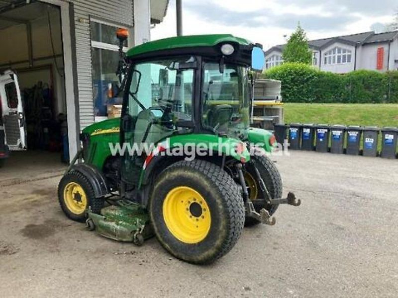John Deere 3720 Tractor €21,667