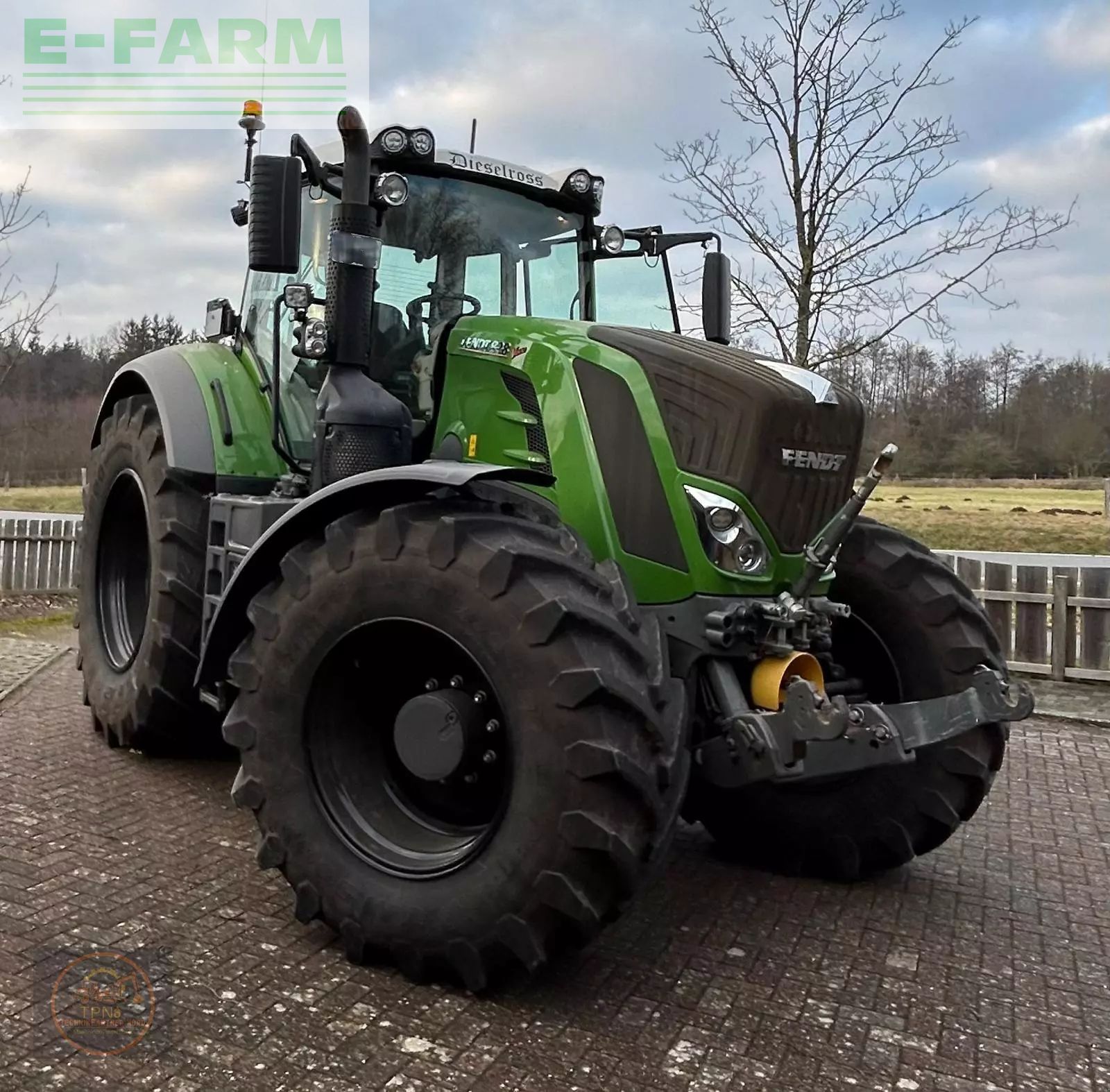 Fendt 828 Vario Profi Plus Trattore 144.960 €