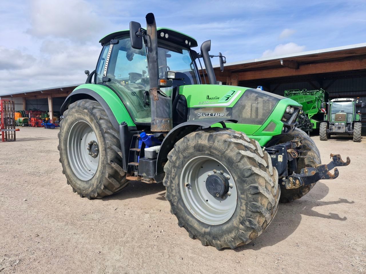 E-FARM: Deutz-Fahr Agrokid 210 - Tractor - id YPWTEJA - 39.000 € - Año: 2015 - Horas: 7879,Potencia del motor: 210,Francia