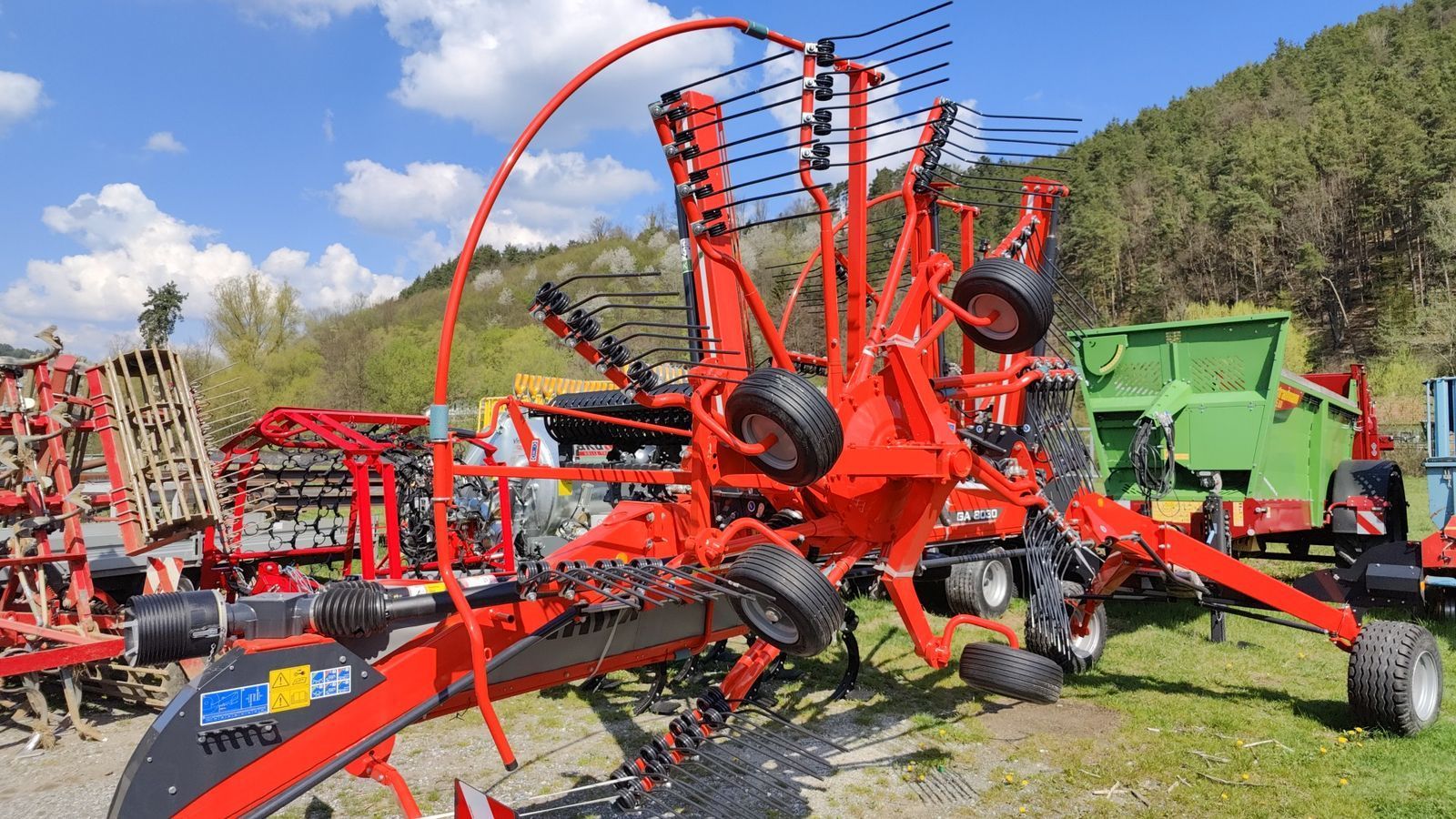 Kuhn GA 8030 Tedder €28,250