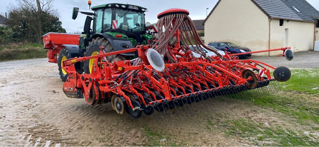 E-FARM: Kuhn HR 6004 R - Semoir - id XBZYFKH - 62 000 € - Année: 2018 - France