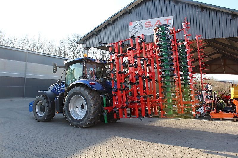 E-FARM: AGRO-MASZ aps 60 h-leichtgrubber-neu - Cultivator - id BKF7PUN - €14,158 - Austria